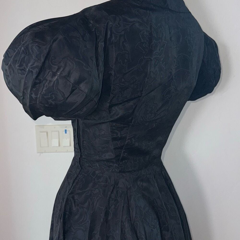 Authentic 1930s–1940s Handmade Black Jacquard Puff-Sleeve Dress - Picture 7 of 15